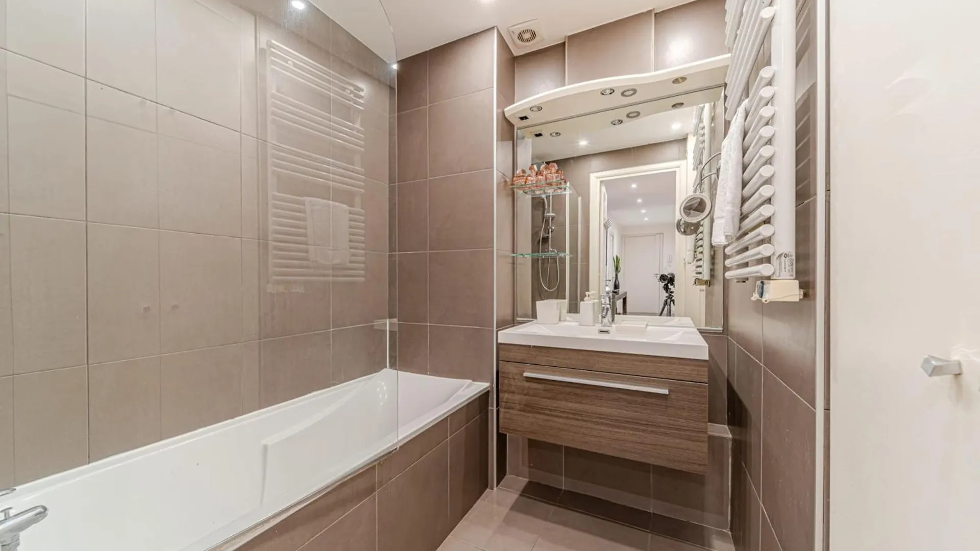 ליון Boileau Apartment Charming 2-Bedroom Near Tete D'Or